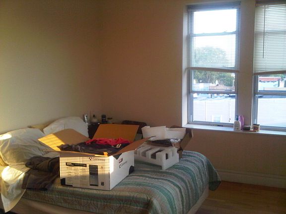 4th image of 6728 78th St APT 12