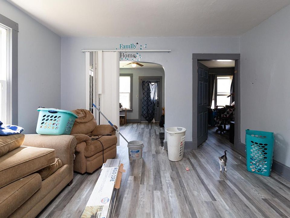 328 Grove STREET, Mayville, WI 53050 MLS 1847791 Zillow