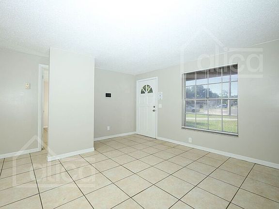 5th image of 619 San Lanta Cir