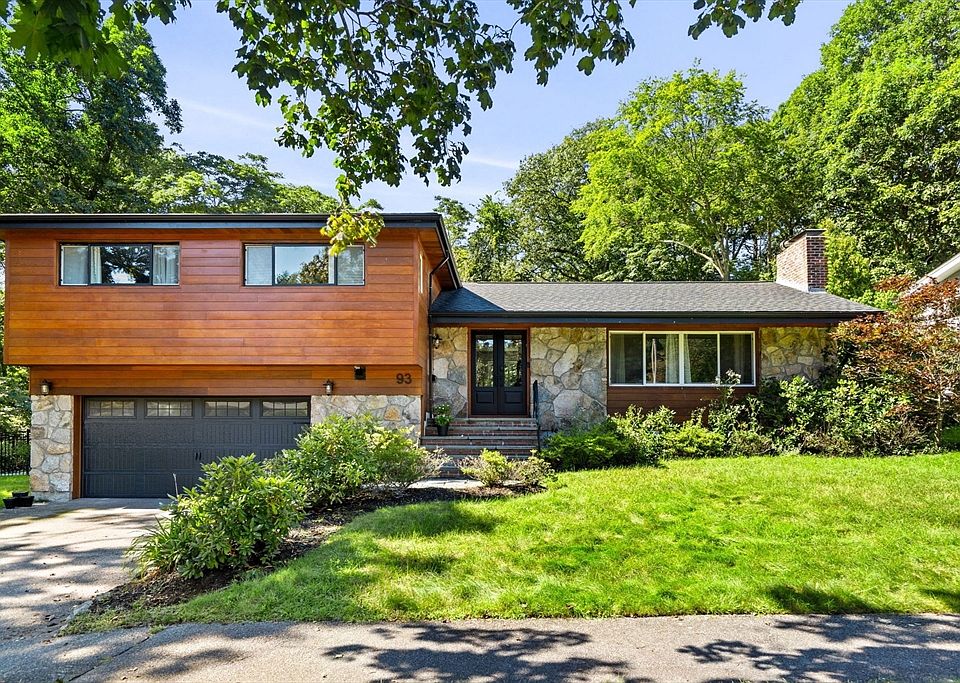 1st image of 93 Woodcliff Rd