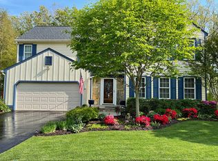 9723 Stipp St, Burke, VA 22015