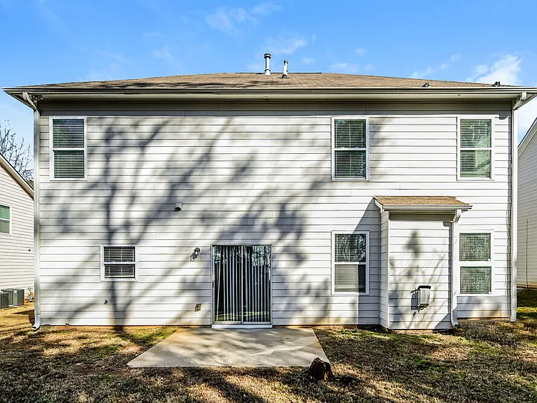 2808 Harcourt Dr — Photo 17