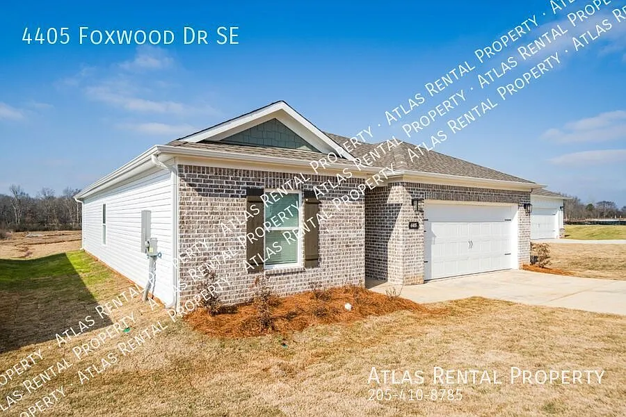 Building Photo - 4405 Foxwood Dr