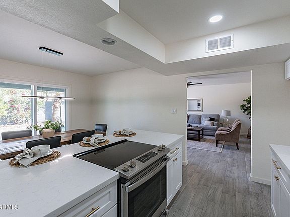 2nd image of 2338 E SHAW BUTTE Drive