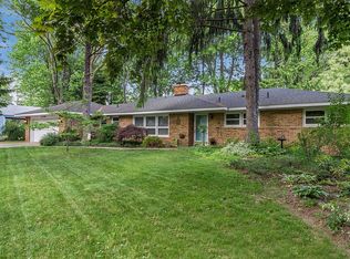 11390 Gold Arbor Rd, Plymouth, MI 48170