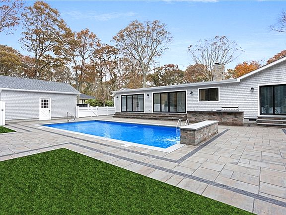 2nd image of 7 Beachland Ave