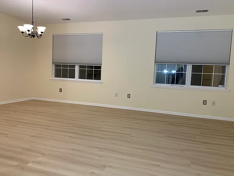 48 Mountainview Ct — Photo 3