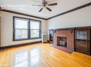 1509 E 54th St APT 2, Chicago, IL 60615