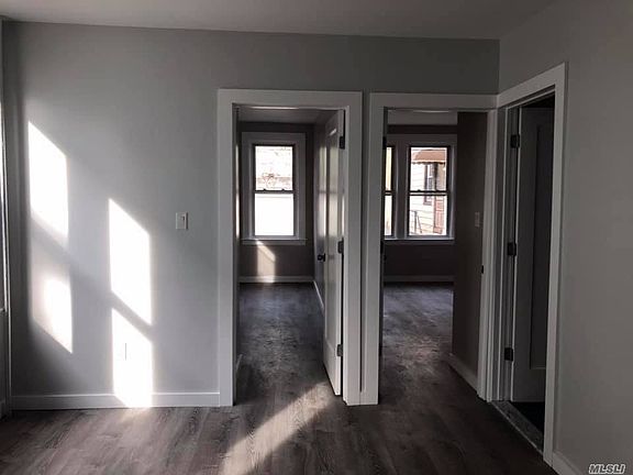 2nd image of 8715 Sutter Ave Unit 1
