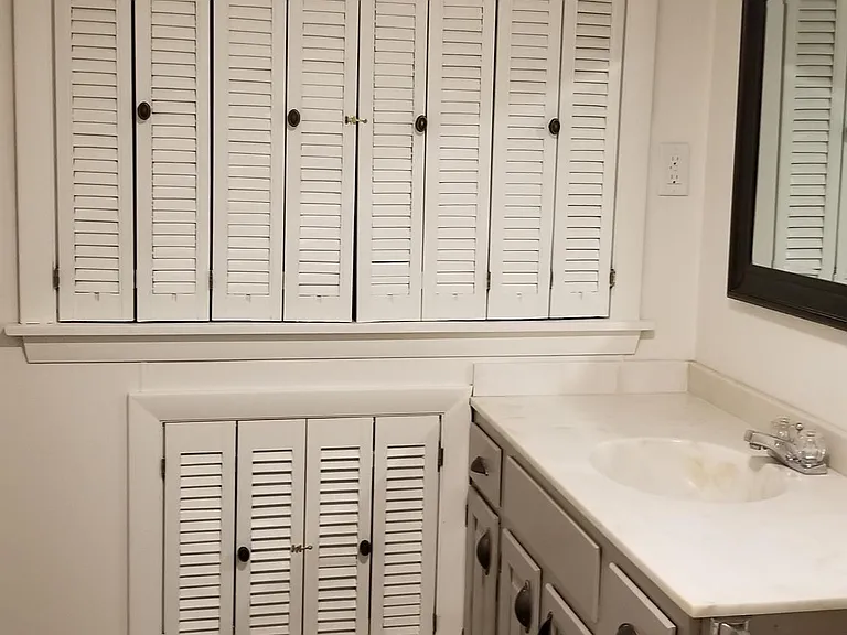 302 Pleasant St #3 — Photo 14