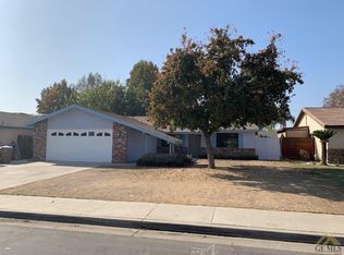 5901 Alberta St, Bakersfield, CA 93304