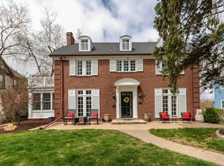 239 Alpine St, Dubuque, IA 52001