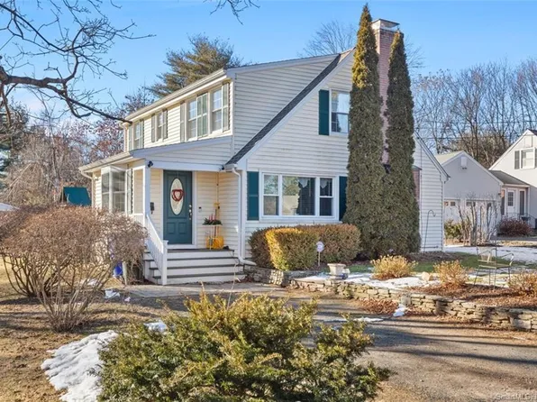 5 West Tomstead Road, Simsbury, CT 06070