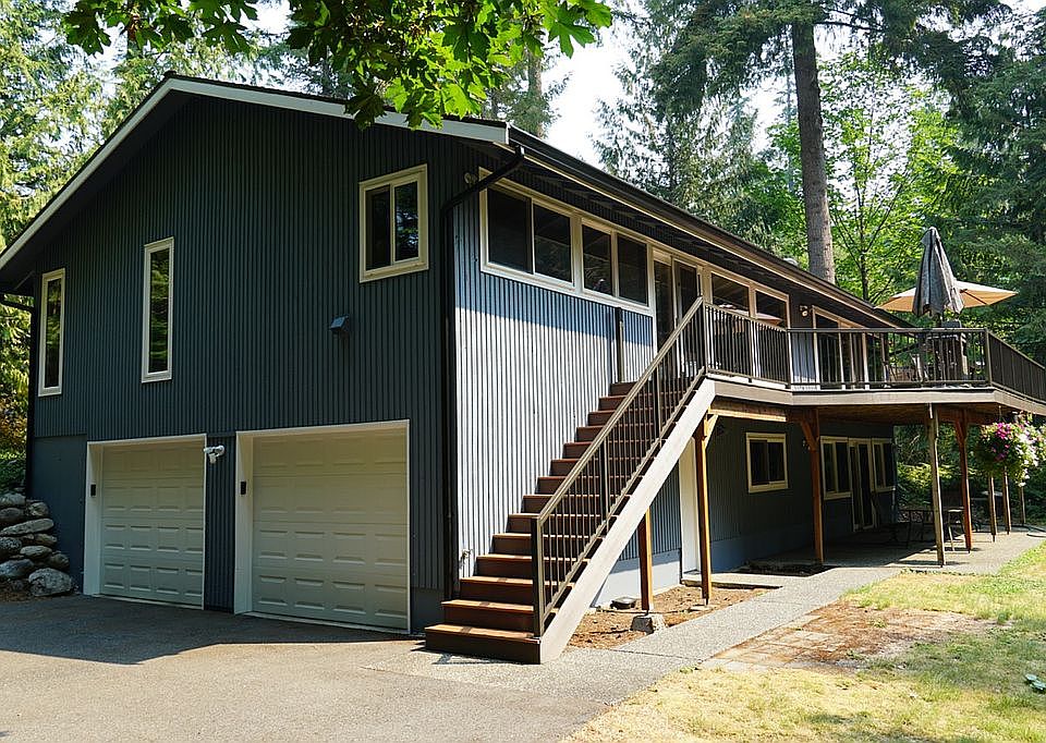 2nd image of 25821 SE 152nd St