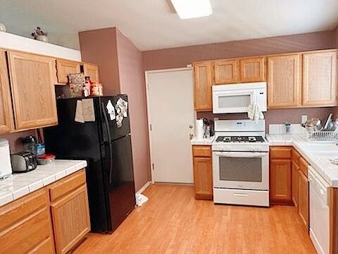 2nd image of 3632 Brabham Ave
