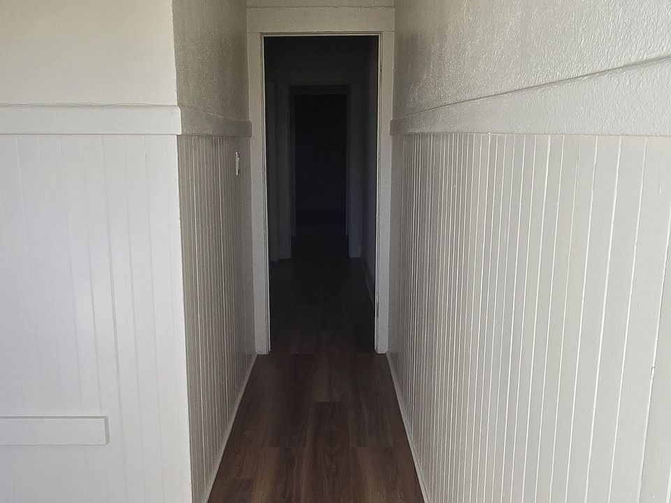 Hallway from Back to Front