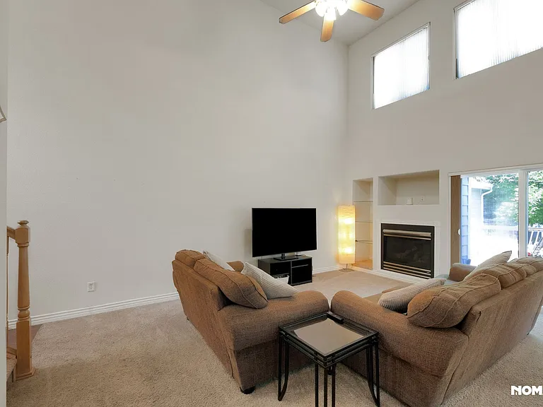 2088 35th Avenue Ct — Photo 8
