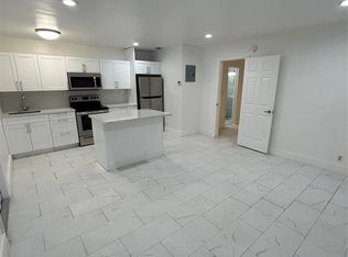 212 SW 22nd St APT 4, Fort Lauderdale, FL 33315