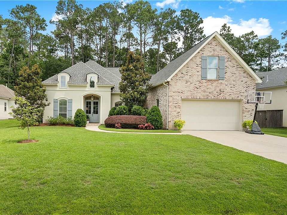 1st image of 245 Grande Maison Blvd