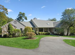853 Riverbank Rd, Stamford, CT 06903