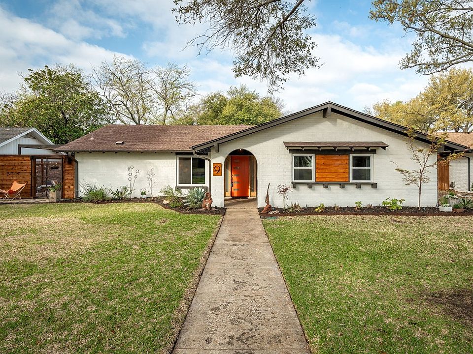 1st image of 9 Doral Pl