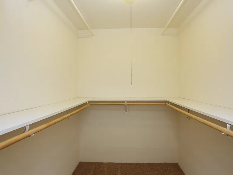 871 Burnham Dr — Photo 12