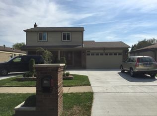 3532 Franklin Park Dr, Sterling Heights, MI 48310