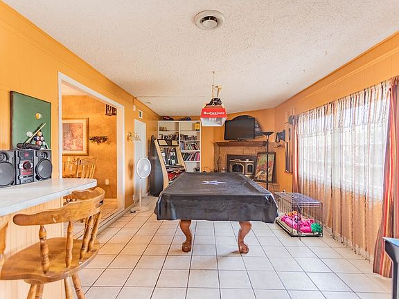5th image of 1406 Tulip Ln
