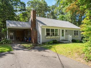 65 Cranberry Ln, Centerville, MA 02632
