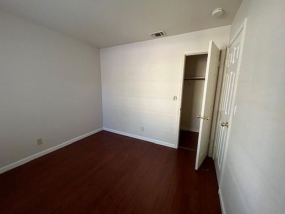 3rd image of 9240 Redwater Dr