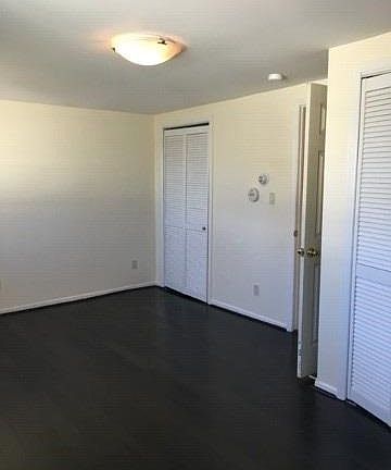5th image of 14 Nicholas Ave #1