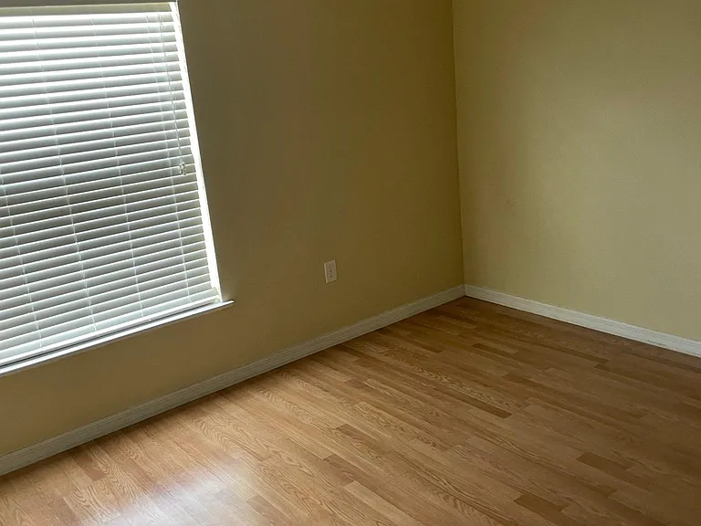 744 Leonardo Ct — Photo 5
