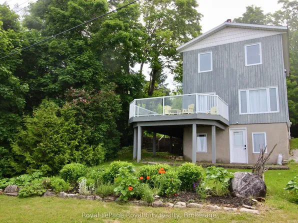 14 Dock Ln, Northern Bruce Peninsula, ON N0H 1Z0
