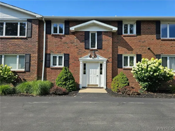 1041 Reserve Rd APT 7, Buffalo, NY 14224