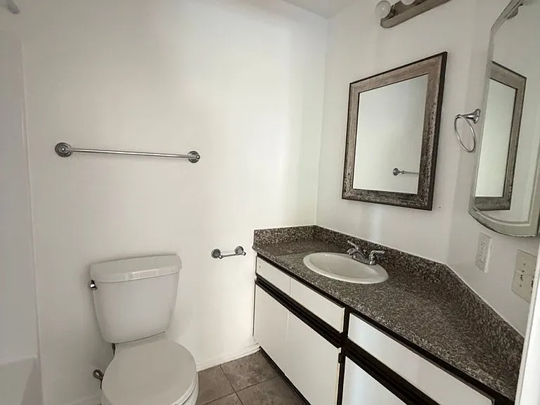 Prime Hollywood & West Hollywood Location — Photo 20