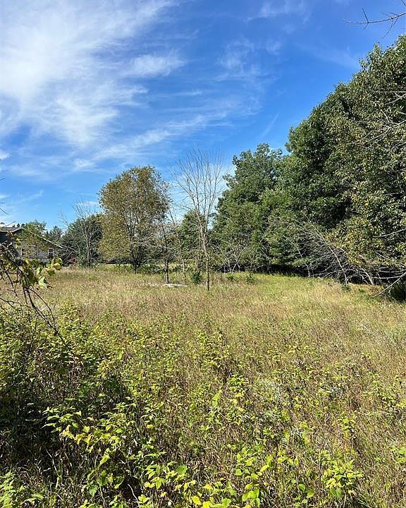 2nd image of 0 833rd Avenue