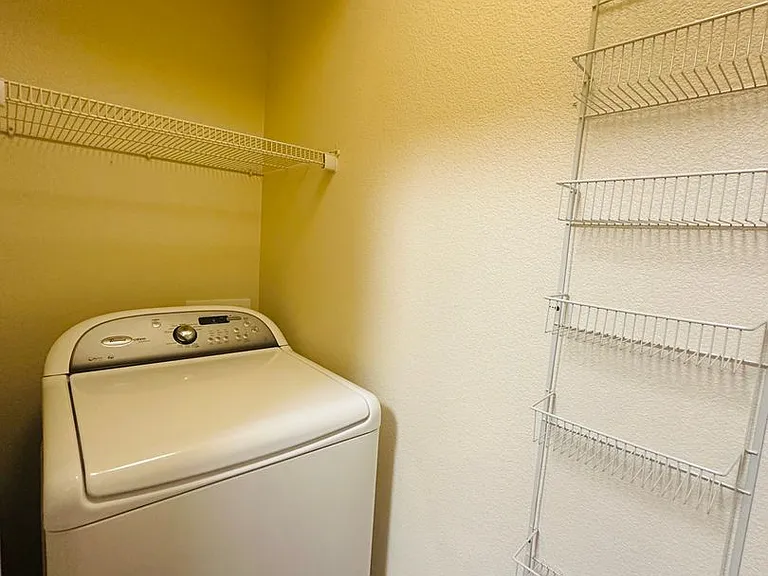 H Street Apartments — Photo 21