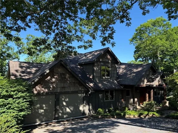 368 Spruce Pine Trail, Blowing Rock, NC 28605