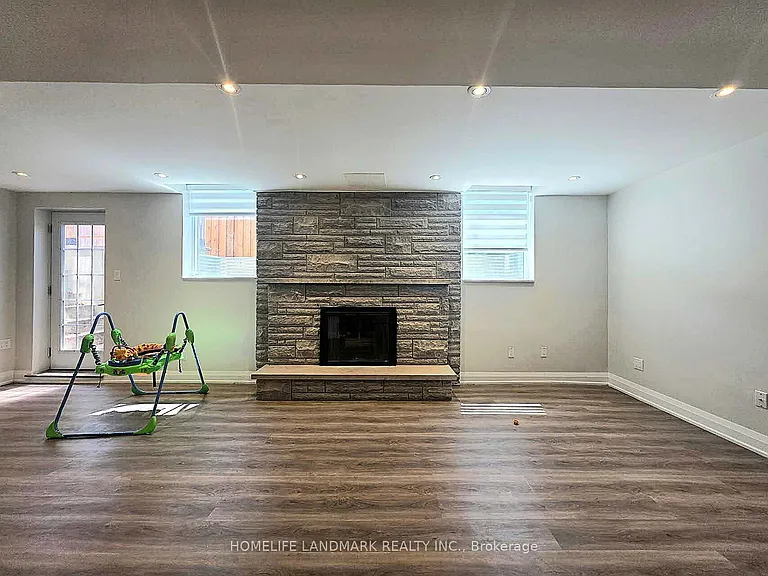 6 Fernwood Ct #A — Photo 7