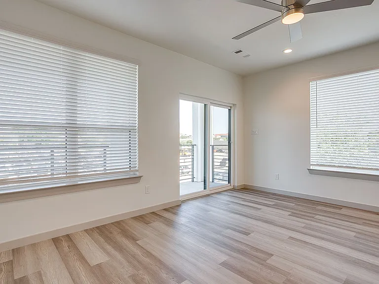 3141 McCart Ave — Photo 22