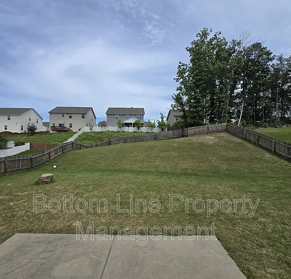 2030 Sewall Ave SW — Photo 44