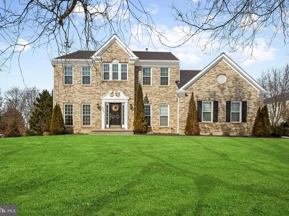 8300 Hope Point Ct, Millersville, MD 21108