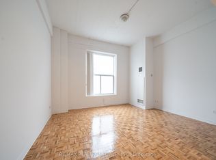 1407 Dupont St #314, Toronto, ON M6H 4J7