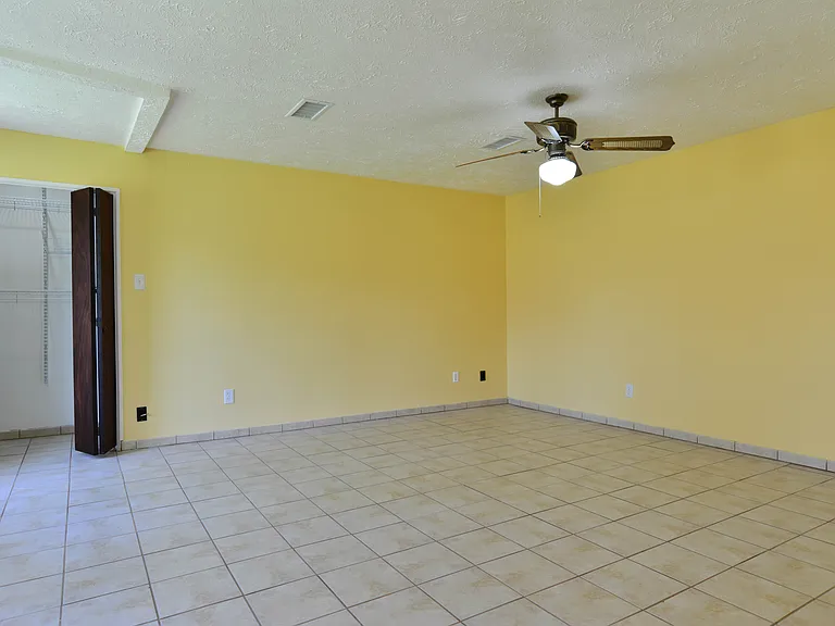 16246 New Field Dr — Photo 11