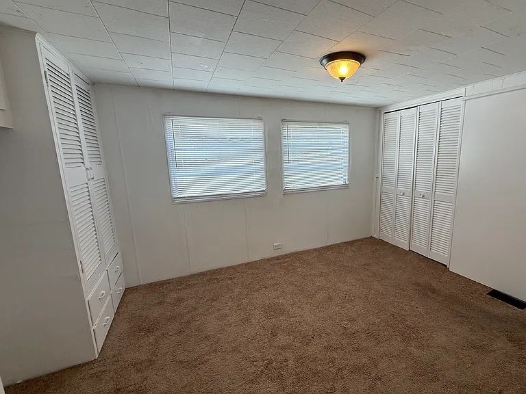 4851 W Gandy Blvd #31 — Photo 7