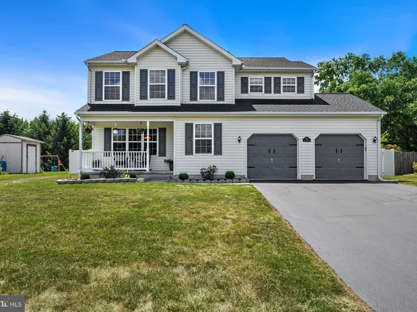 332 Hoffeckers Mill Dr, Smyrna, DE 19977