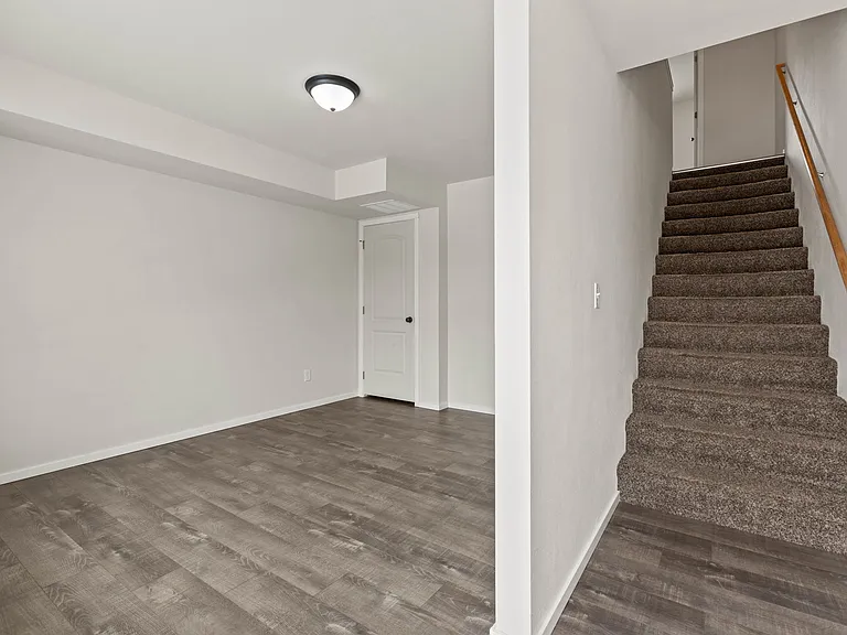 7510 S Fruitvale Rd — Photo 6