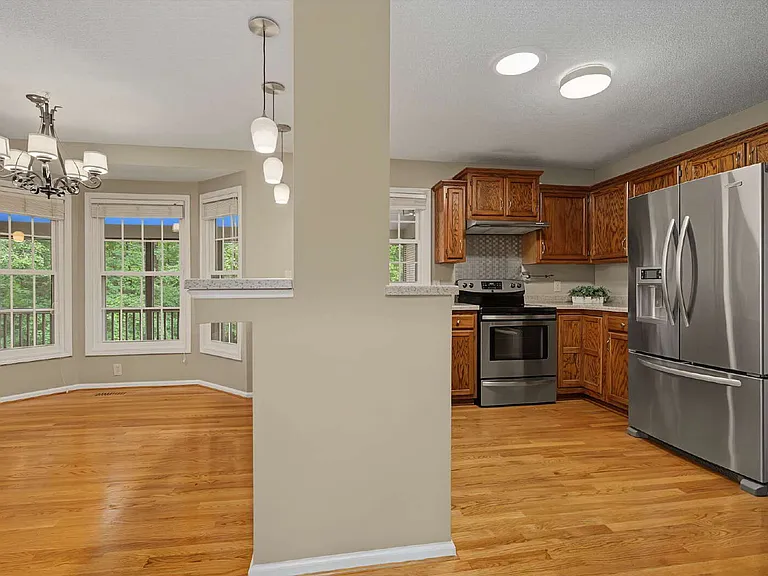 106 Dilworth Ct — Photo 16