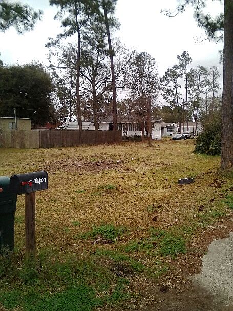 1st image of Tarpon Dr.