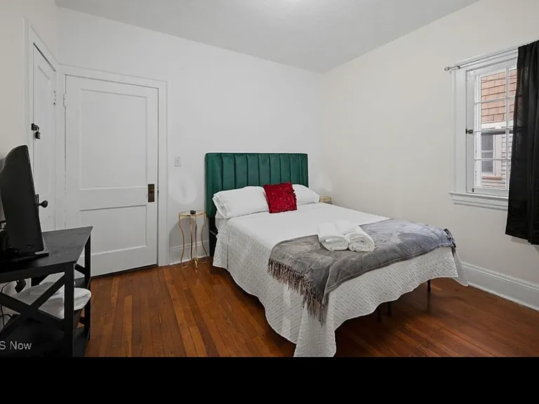 2695 E 128th St #1 — Photo 5